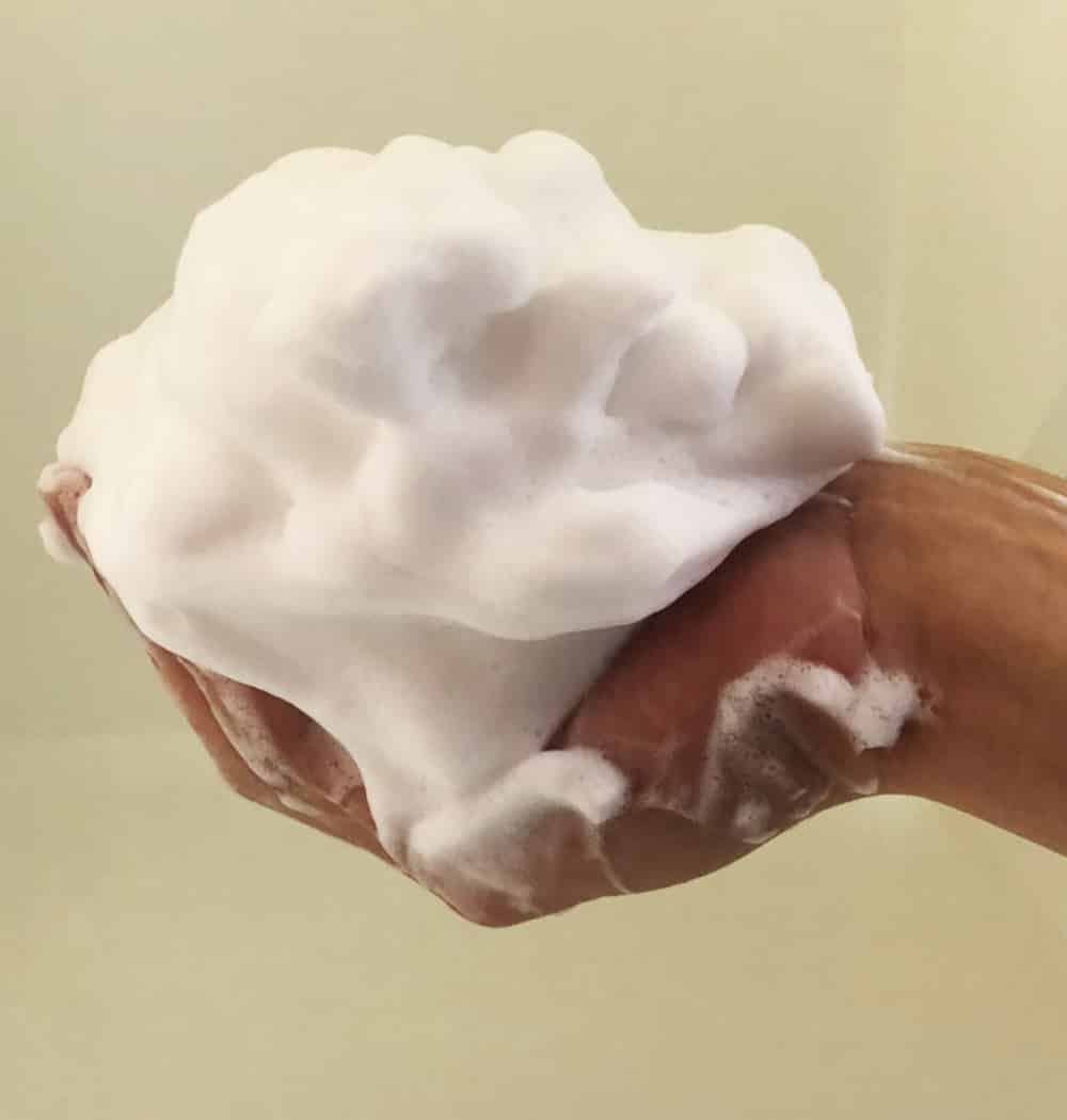 regnos(レグノス）泡立ち